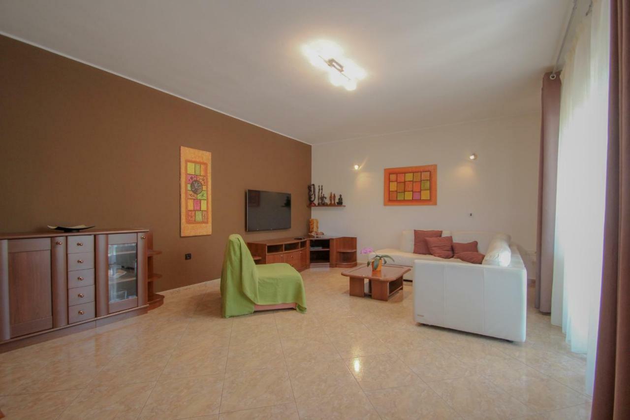 Apartment Sanja Novigrad  Exterior photo