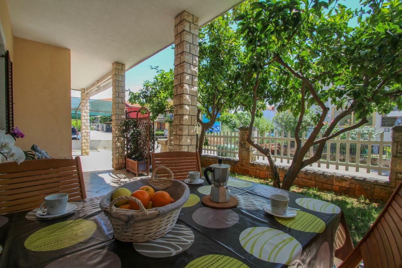 Apartment Sanja Novigrad  Exterior photo